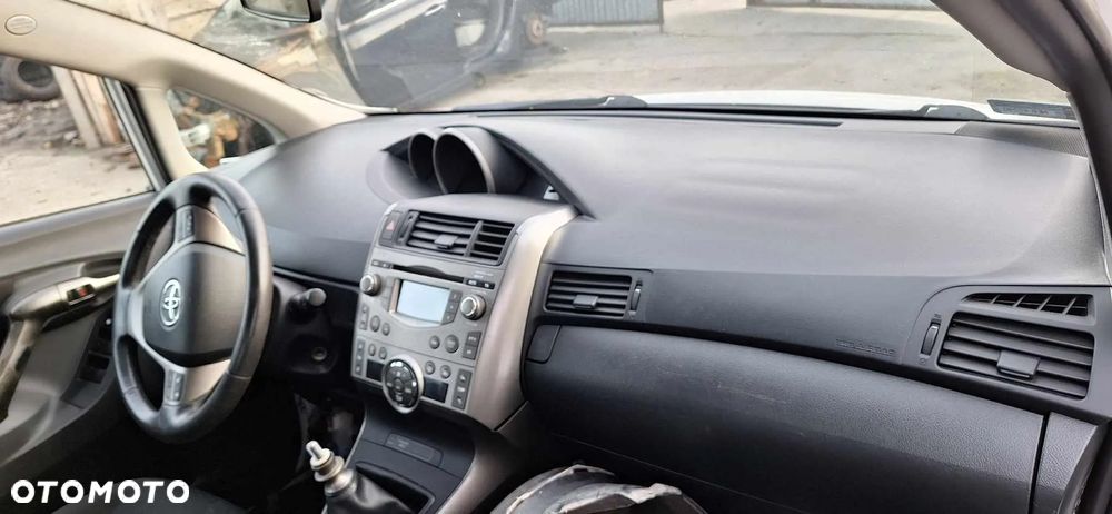 Toyota Verso 2,0 D4D 126km pompa wtryskowa - 7