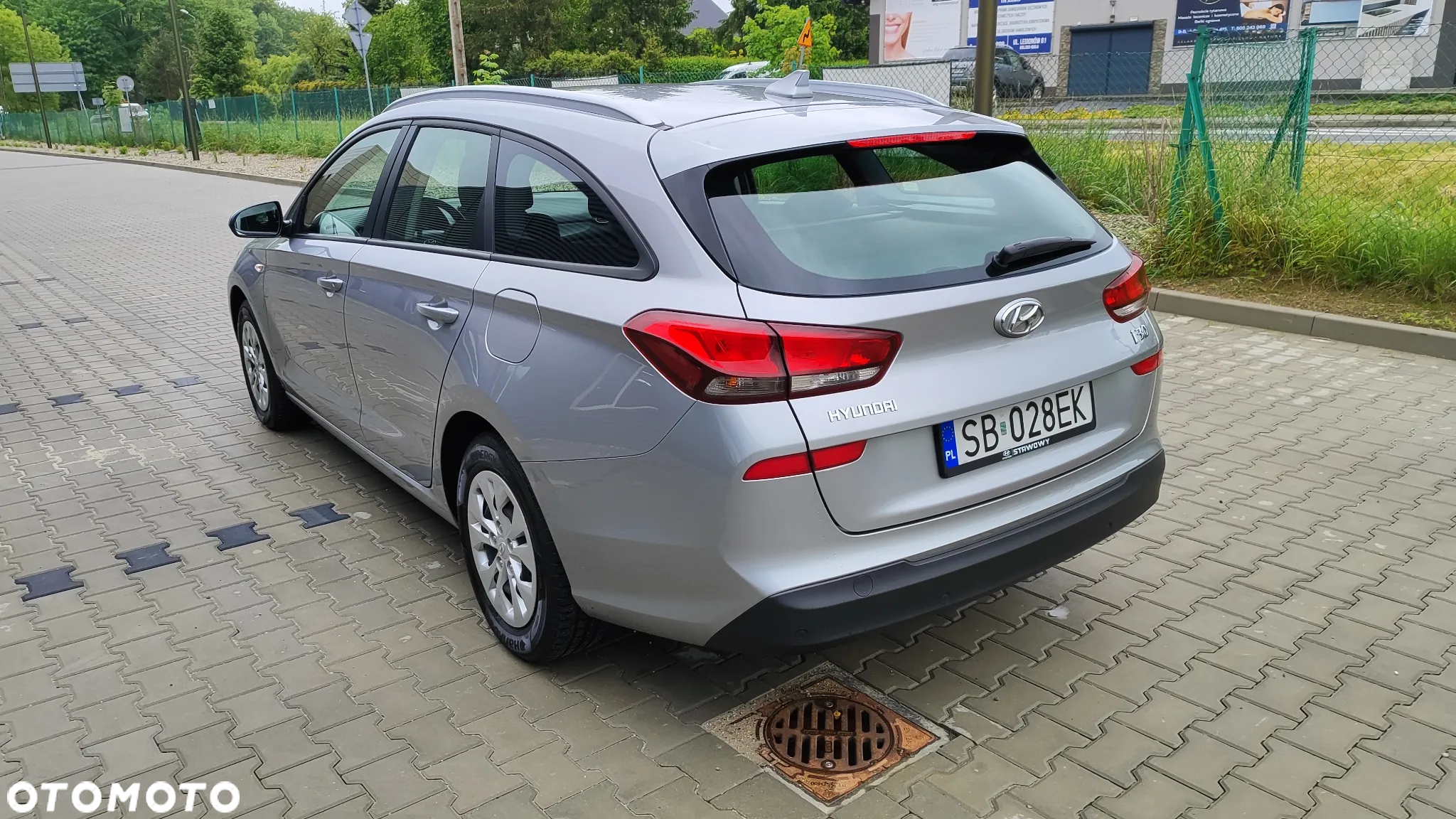 Hyundai i30 1.5 DPI Classic + - 4