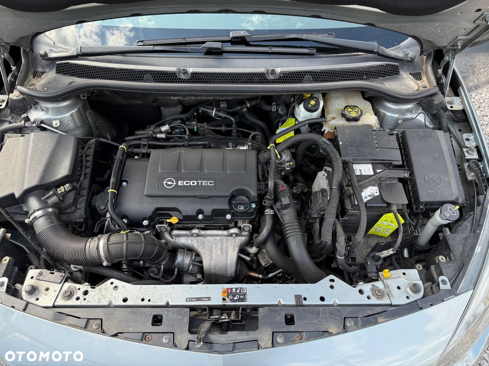 Opel Astra 1.4 Turbo Active - 21