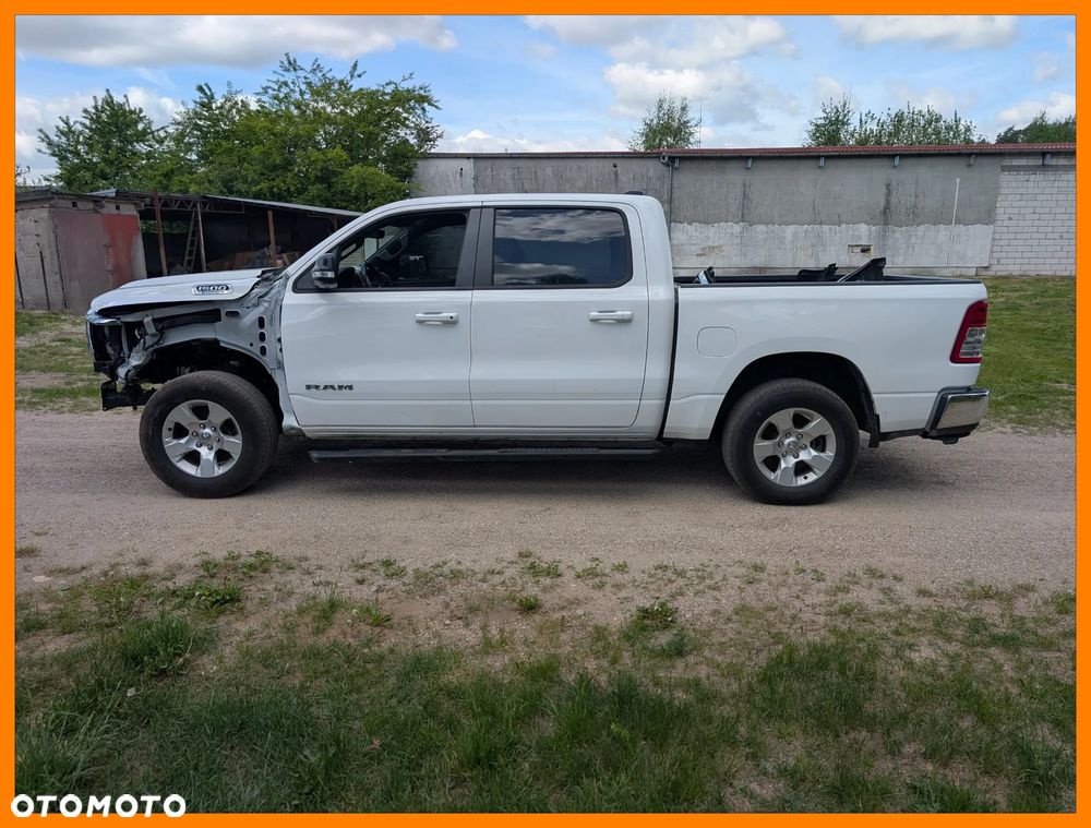 RAM 1500 Crew Cab Shortbed Bighorn - 6