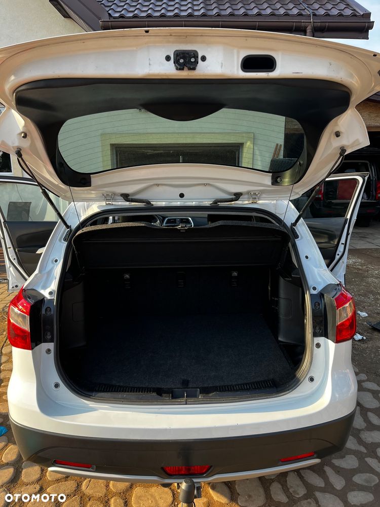 Suzuki SX4 S-Cross - 24