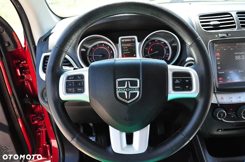 Dodge Journey - 32