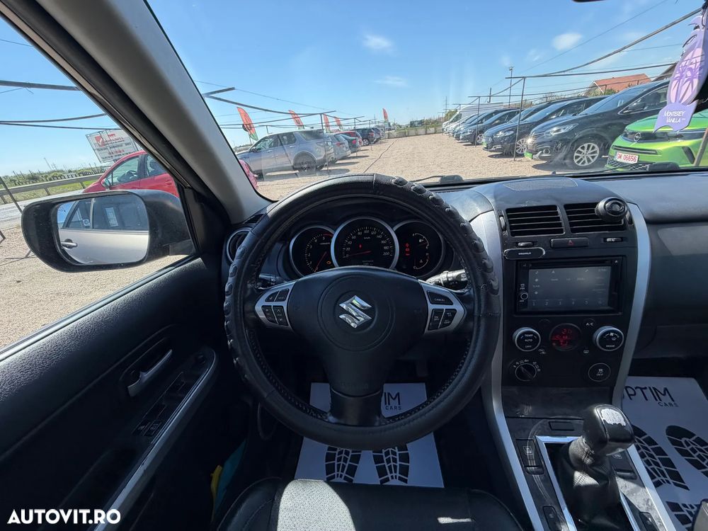 Suzuki Grand Vitara 1.9 DDIS JLX - 9