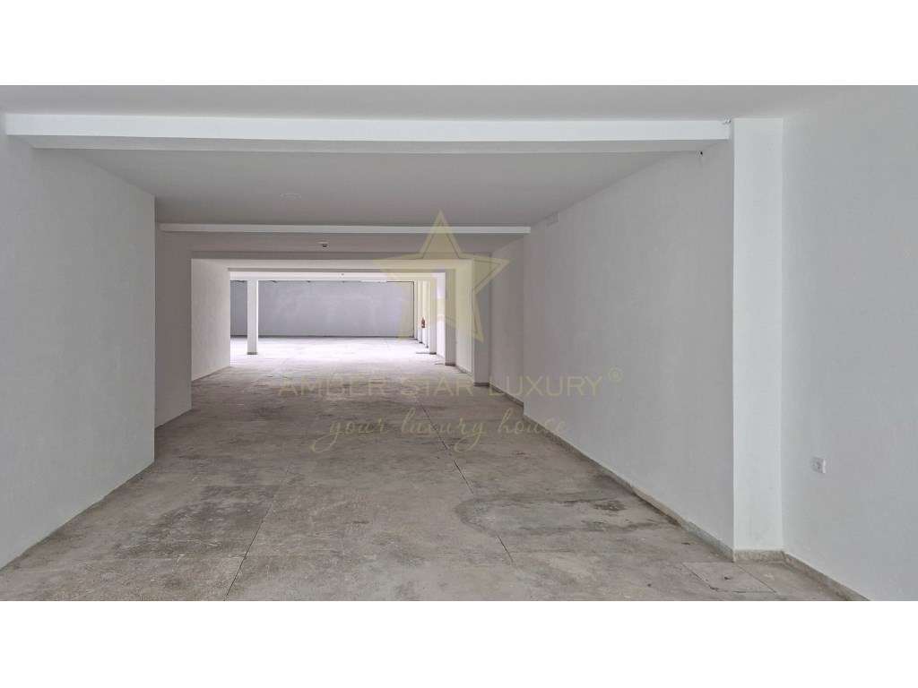 Loja Open Space de 382 m² em Zona Central do Porto - Ideal para Com... - Grande imagem: 3/9