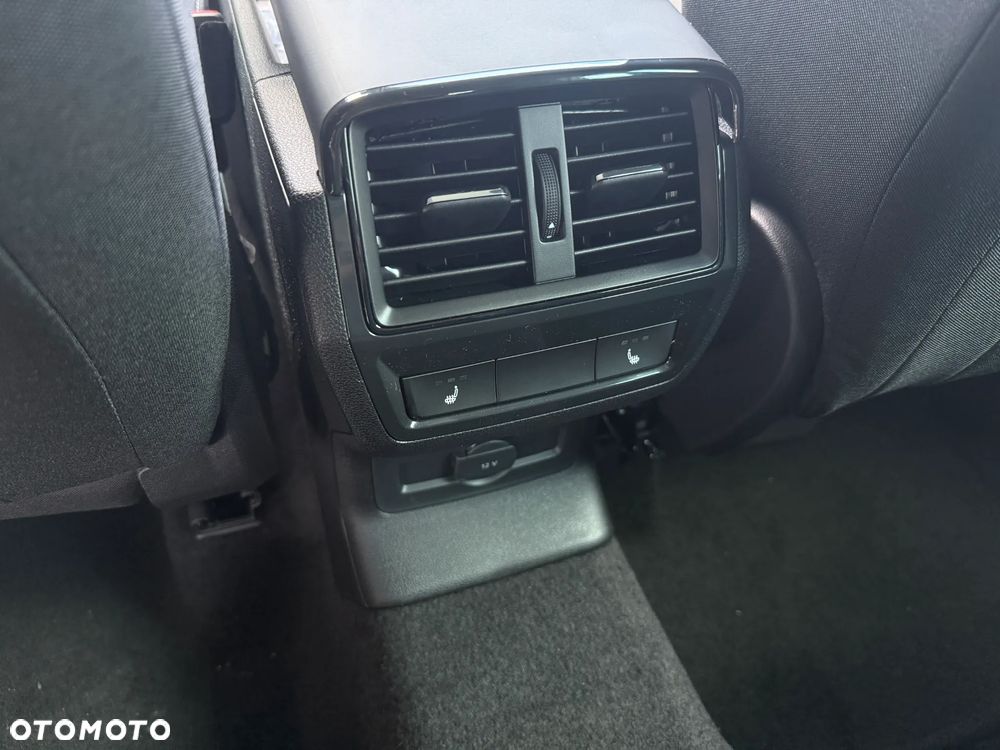 Skoda Karoq 1.5 TSI ACT Edition 130 DSG - 8