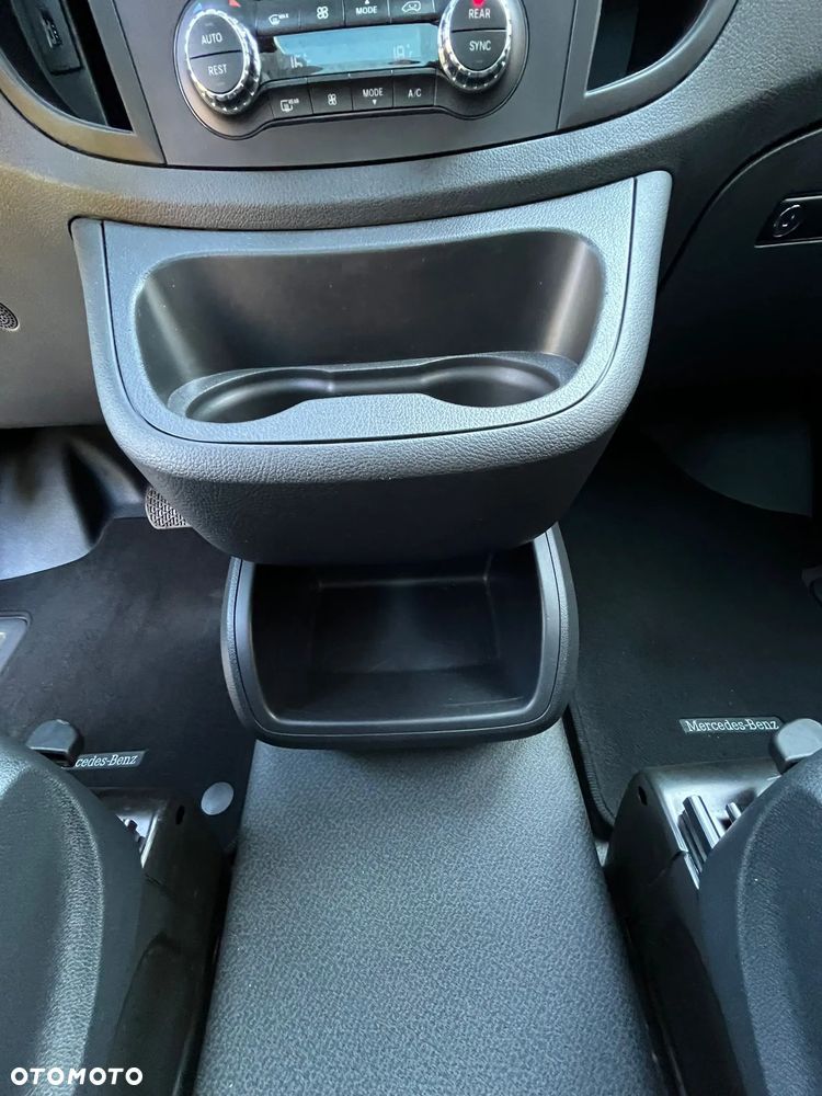 Mercedes-Benz Vito Tourer Lang SELECT - 18