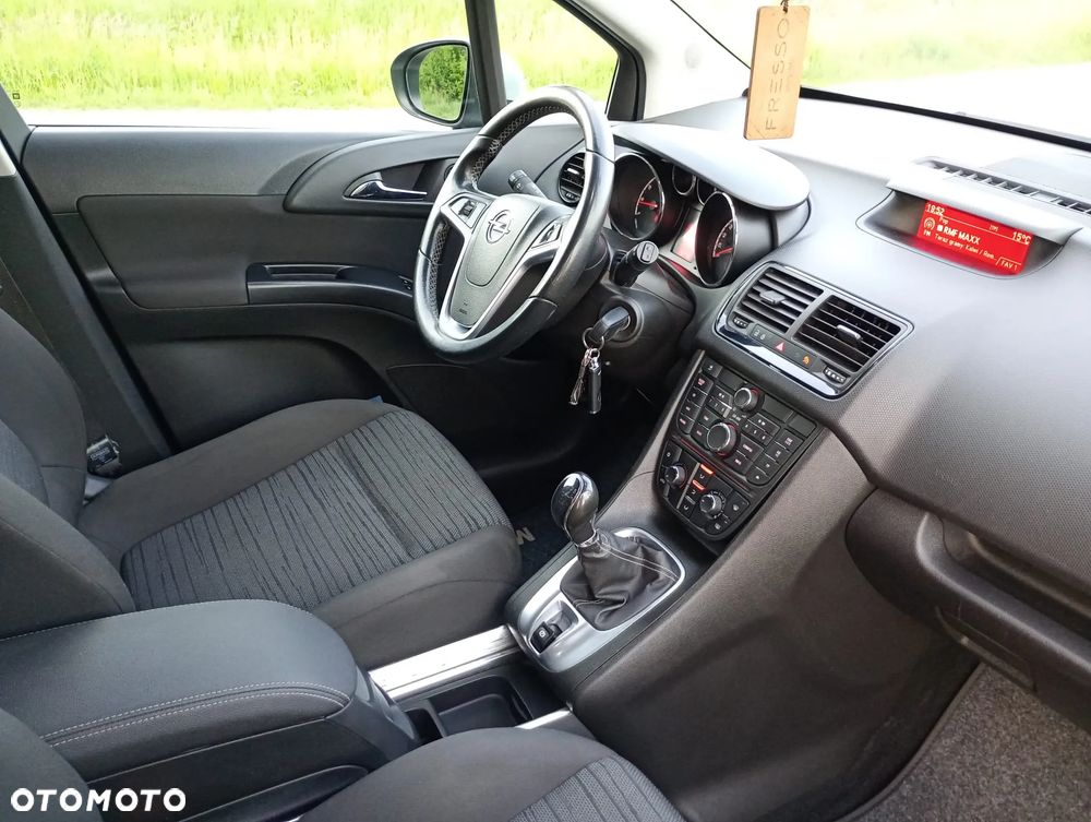 Opel Meriva 1.4 T Enjoy - 11