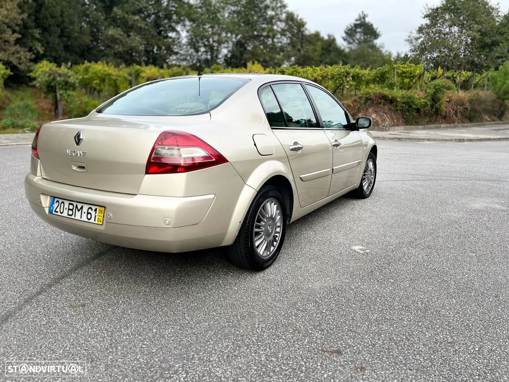Renault Mégane 1.5 dCi Dynamique Luxe - 13