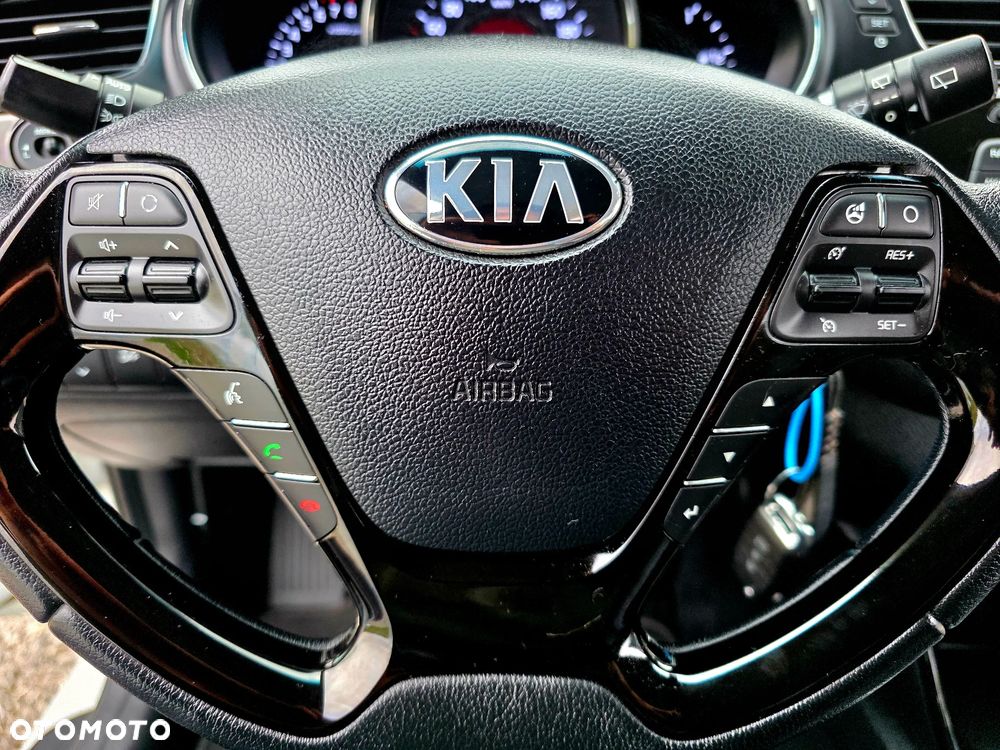Kia Ceed 1.4 CVVT Dream-Team Edition - 18