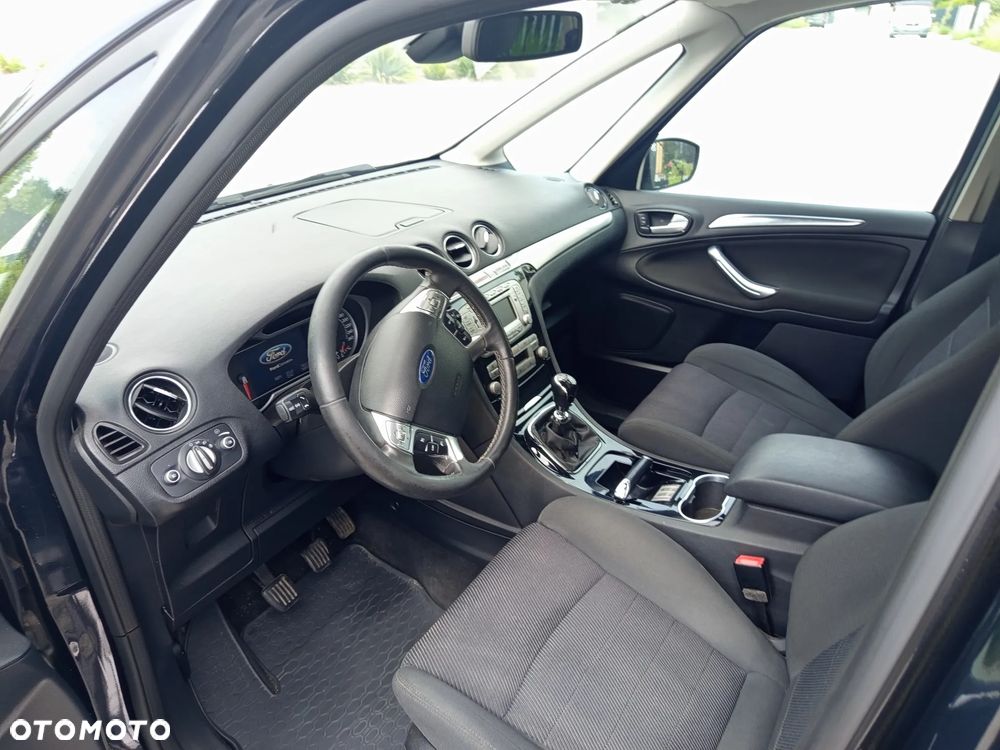 Ford Galaxy 2.0 TDCi Platinium X (Titanium) - 4