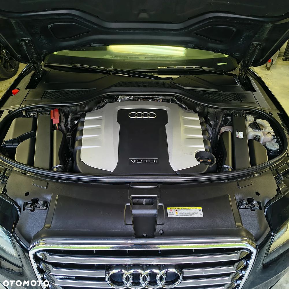 Audi A8 4.2 TDI Quattro - 1