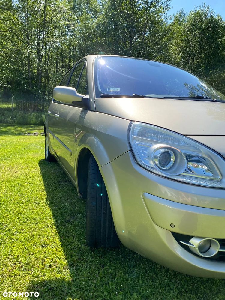 Renault Scenic 1.9 dCi Luxe Privilege - 6