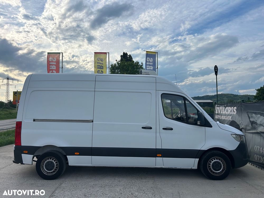 Mercedes-Benz Sprinter FRIGORIFIC AUTOMAT 2 COMPARTIMENTE - 10