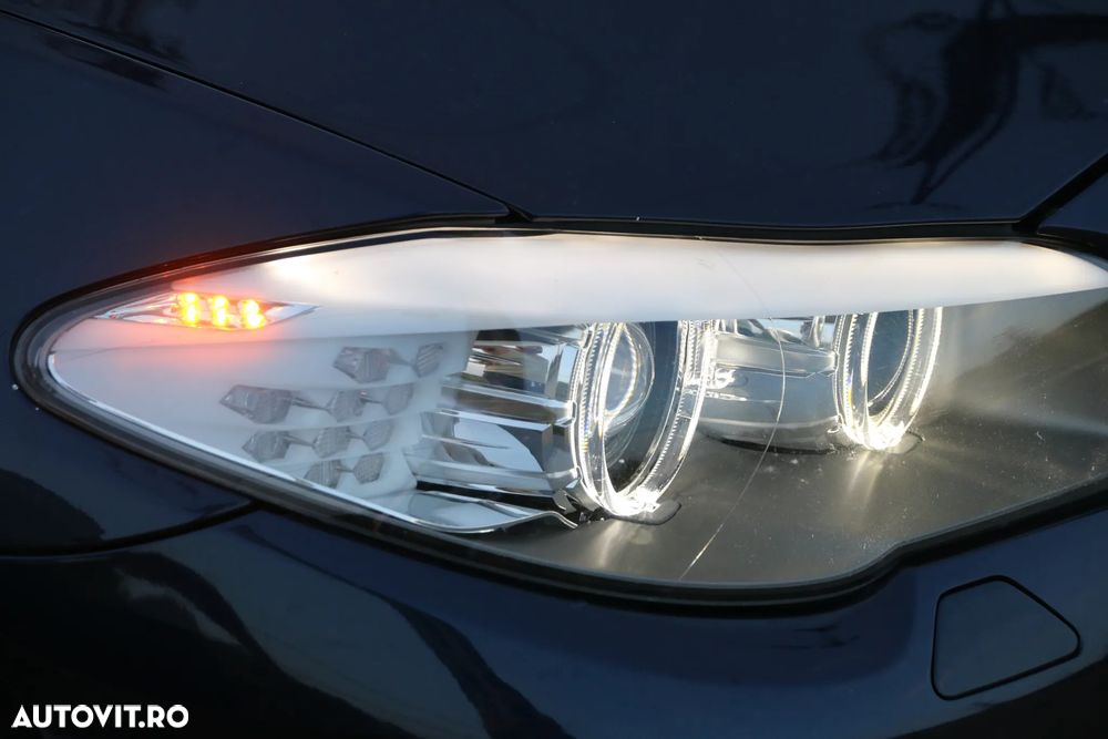 BMW Seria 5 525d xDrive - 8