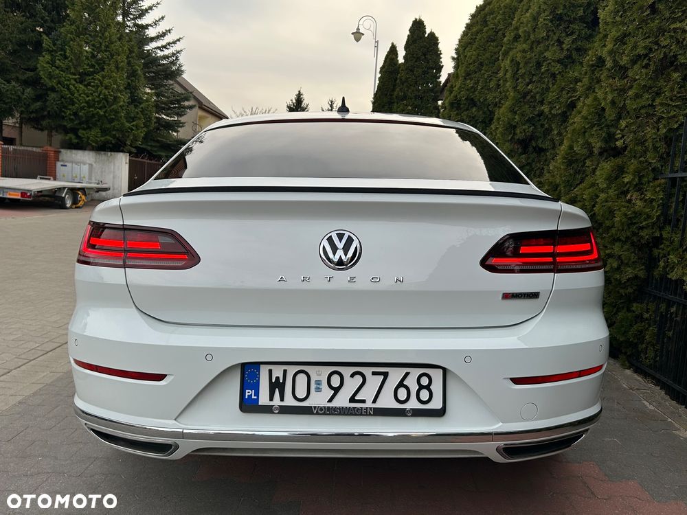 Volkswagen Arteon 2.0 TDI Bi-Turbo SCR 4Mot R-Line DSG - 12