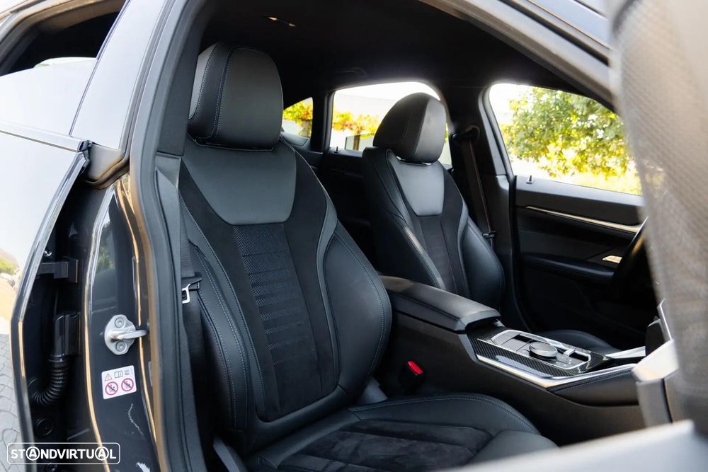 BMW i4 eDrive35 Pack Desportivo M - 9