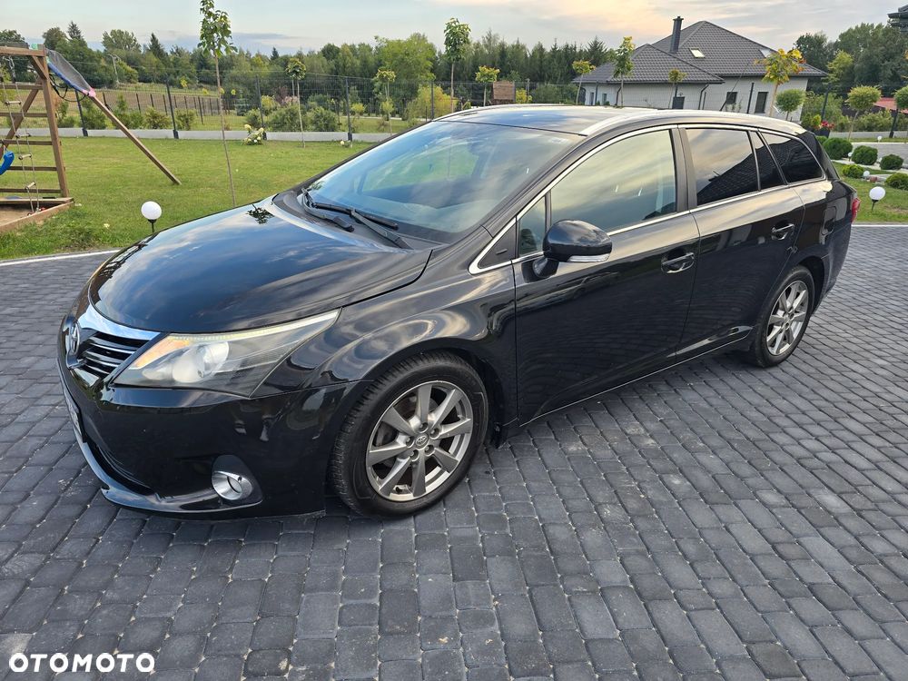 Toyota Avensis 2.0 D-4D Premium - 3