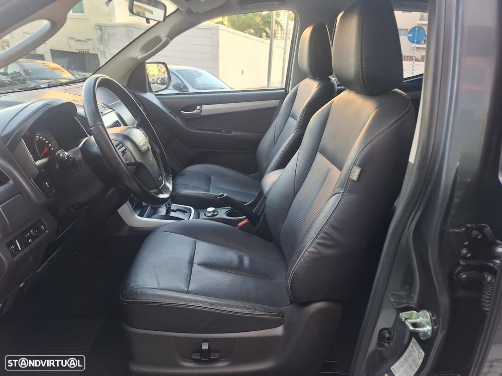 Isuzu D-Max 4x4 Cabine Dupla Auto Premium - 28