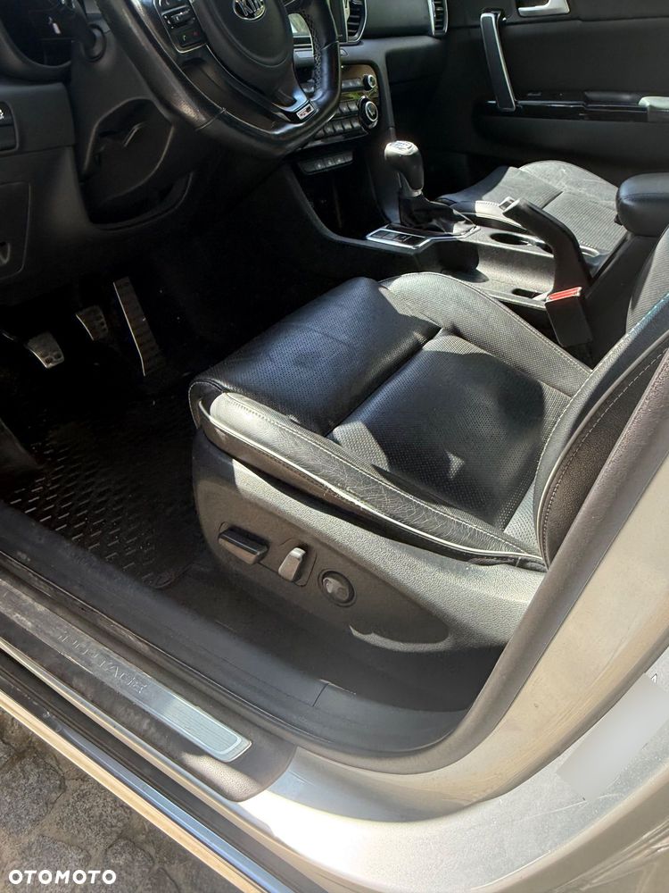 Kia Sportage 1.6 T-GDI GT Line 2WD - 4