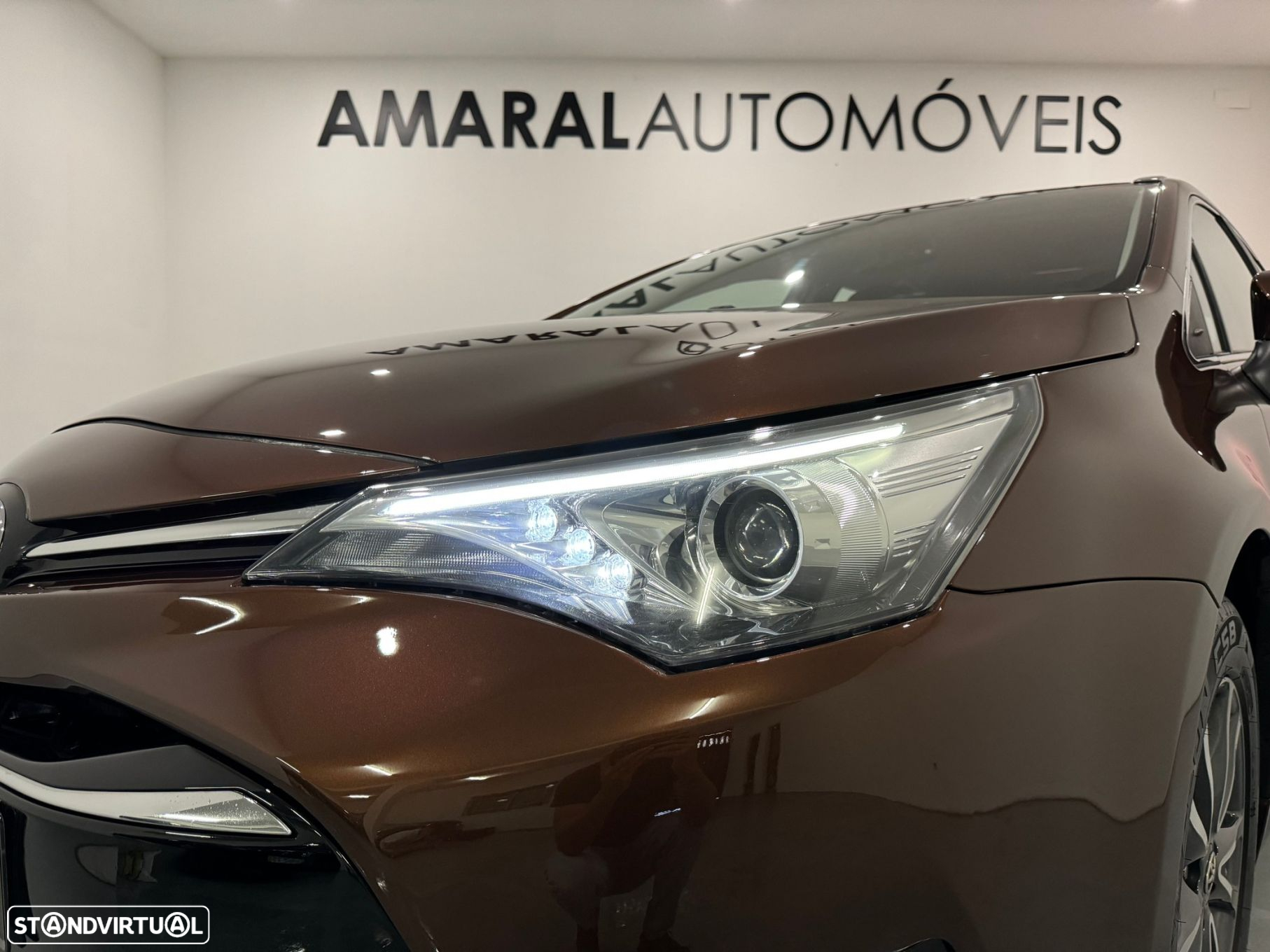 Toyota Avensis Touring Sports 1.6 D-4D Exclusive - 15