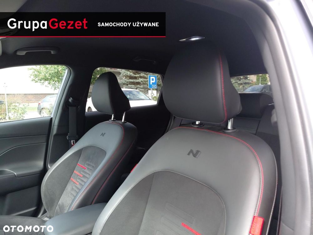 Hyundai Kona - 12