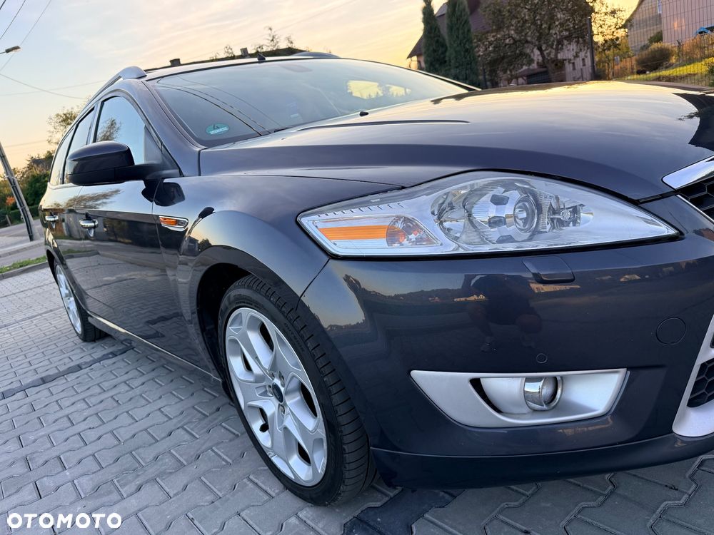 Ford Mondeo 2.5 Titanium S - 19