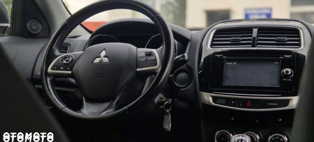 Mitsubishi ASX - 25