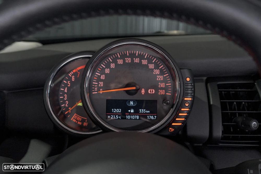 MINI 3 Portas One - 12