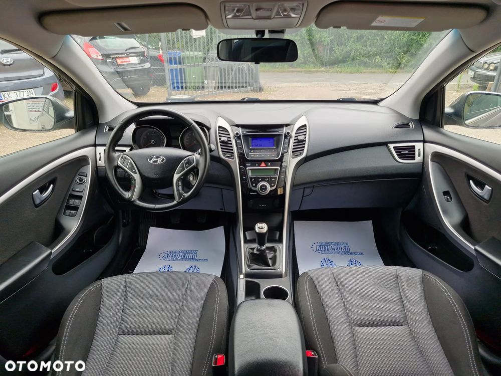 Hyundai i30 1.6 GDI Comfort - 26