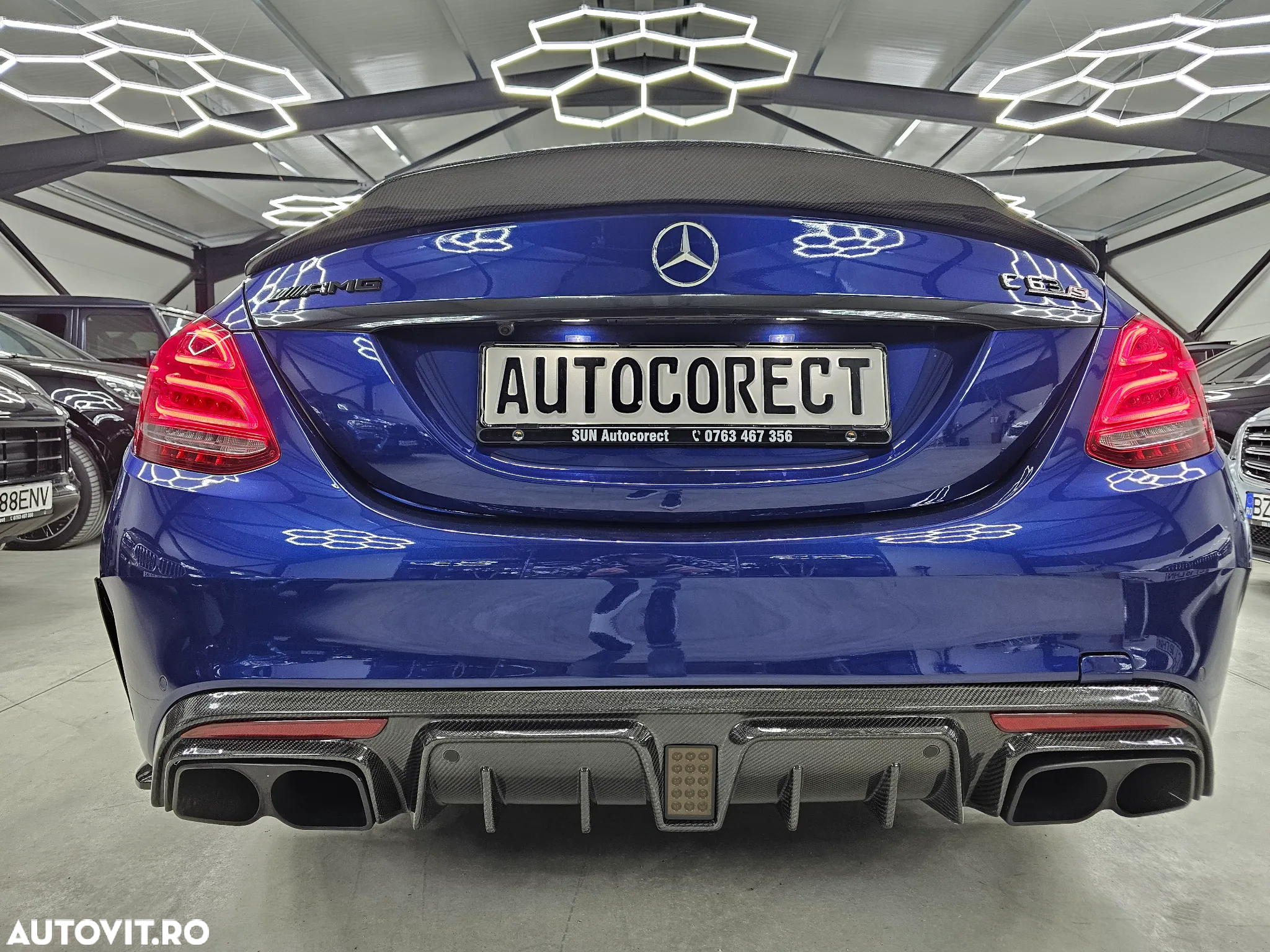 Mercedes-Benz C AMG 63 S AMG Speedshift 7G-MCT - 29