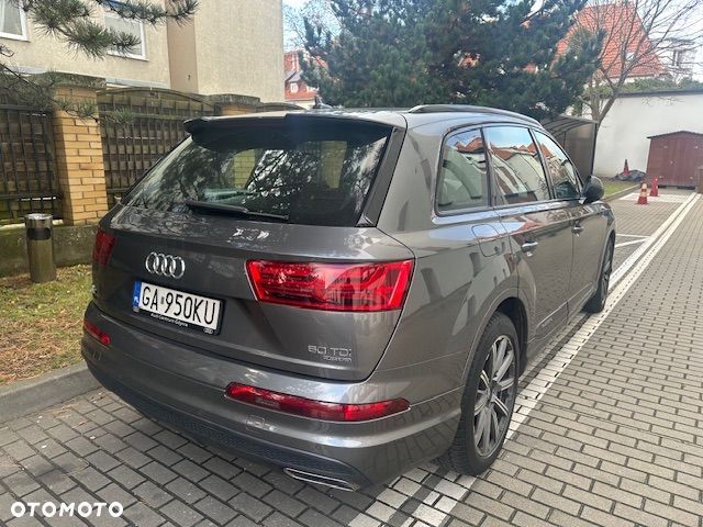 Audi Q7 - 6