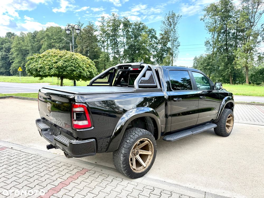 RAM 1500 Crew Cab Sport - 13
