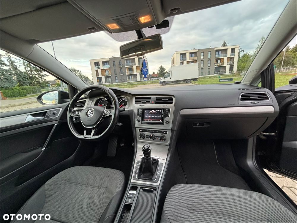 Volkswagen Golf 1.6 TDI BMT Comfortline - 13