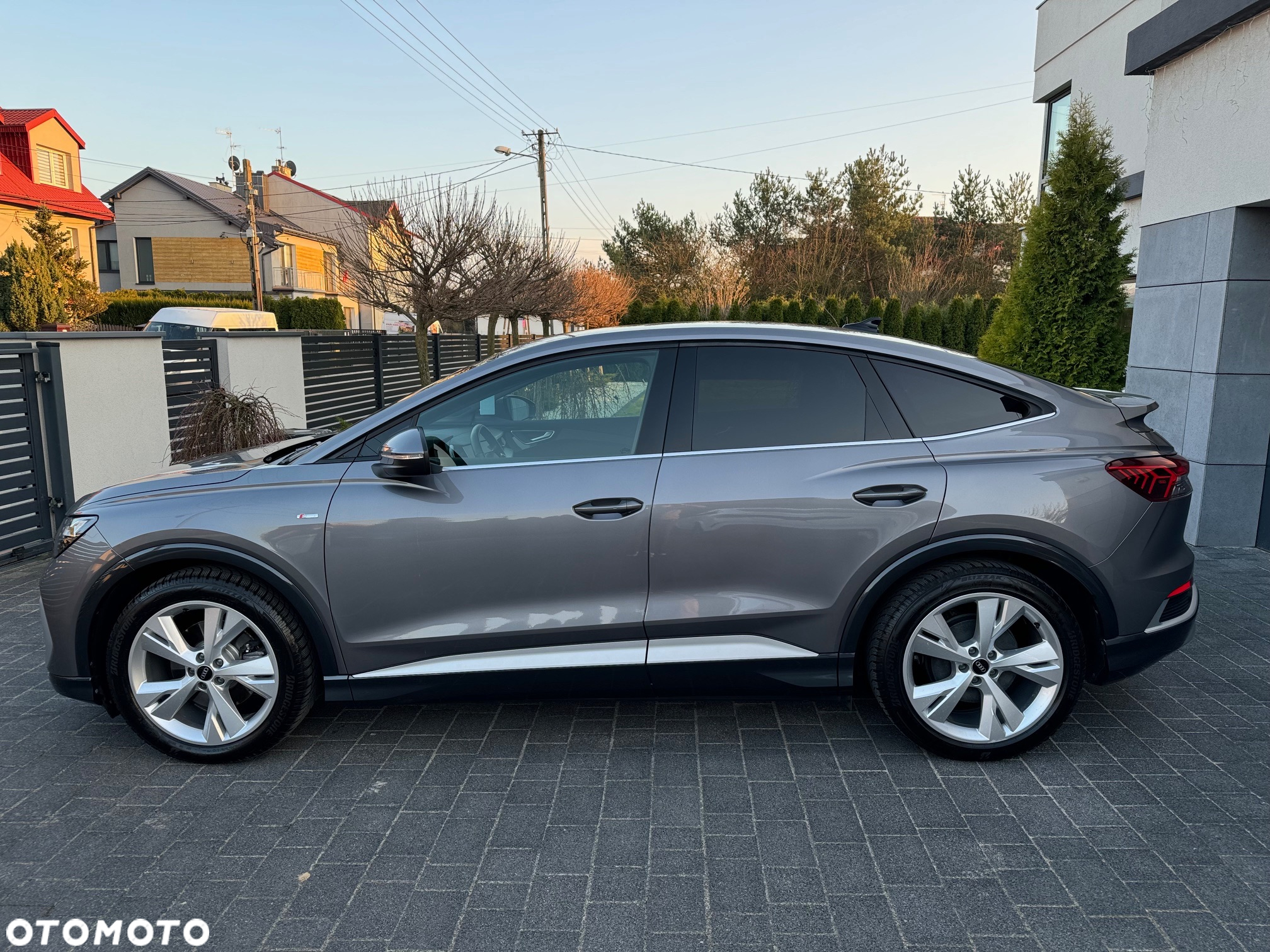 Audi Q4 e-tron e-tron 35 52kWh S Line - 9