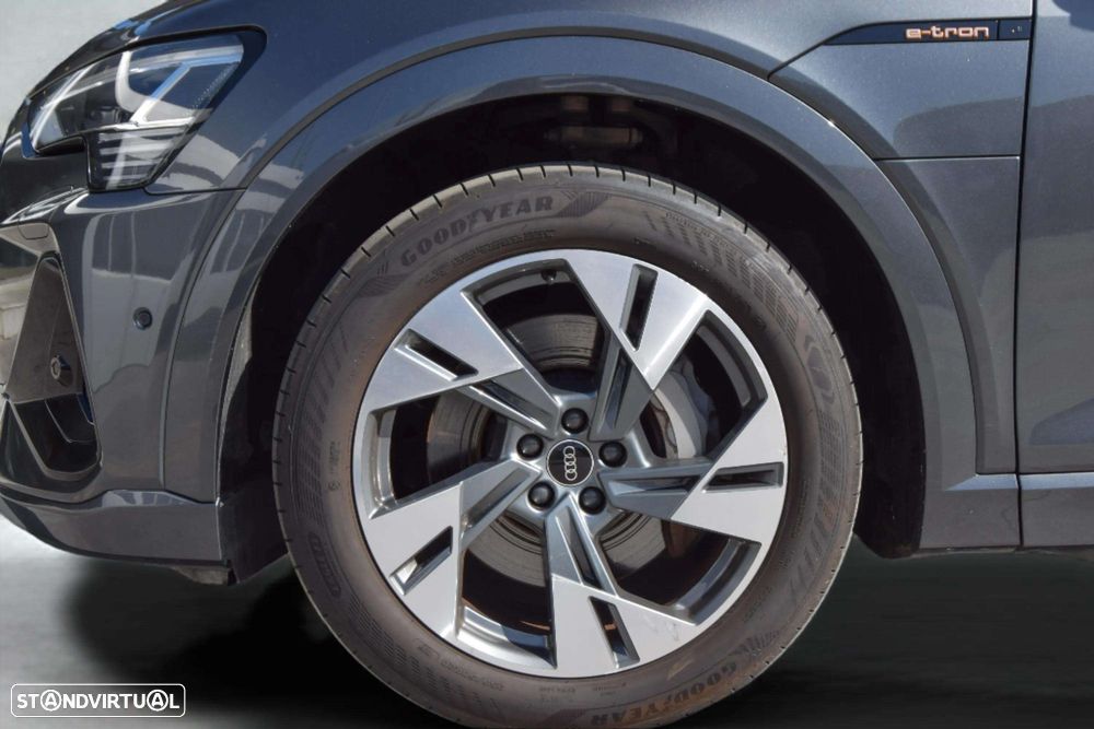 Audi e-tron 55 quattro S line - 49