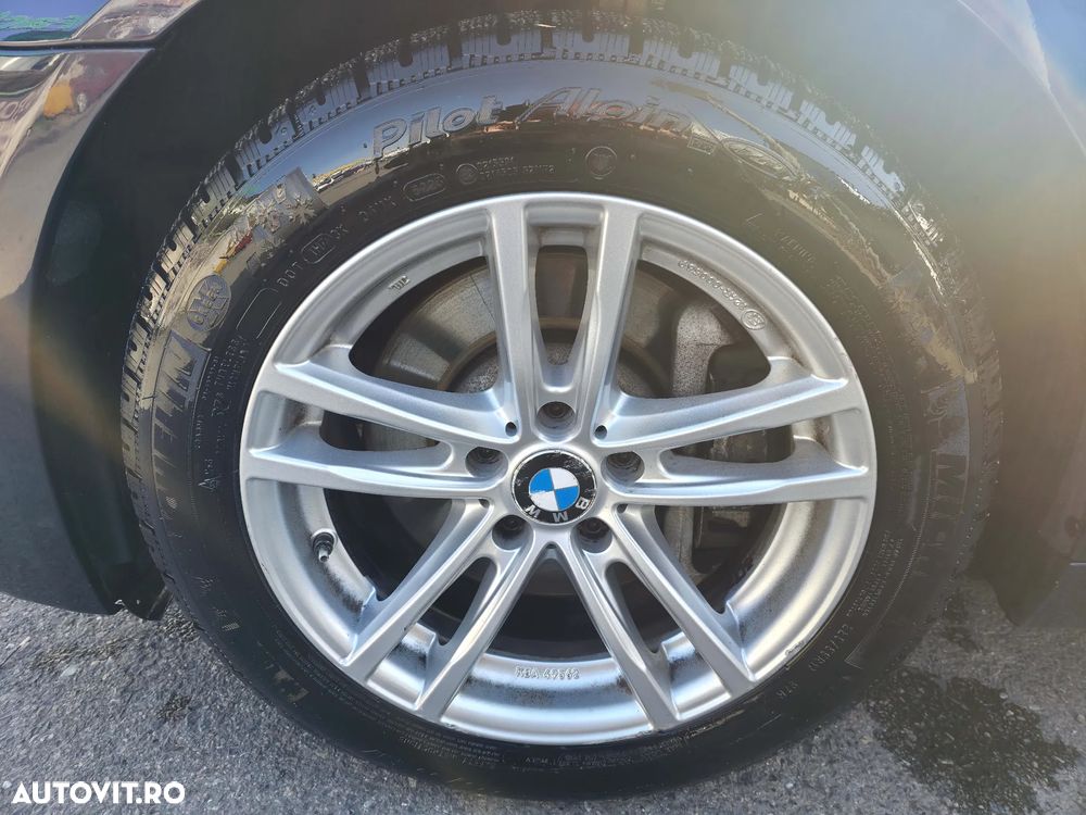 BMW Seria 5 530d xDrive Aut. Modern Line - 17
