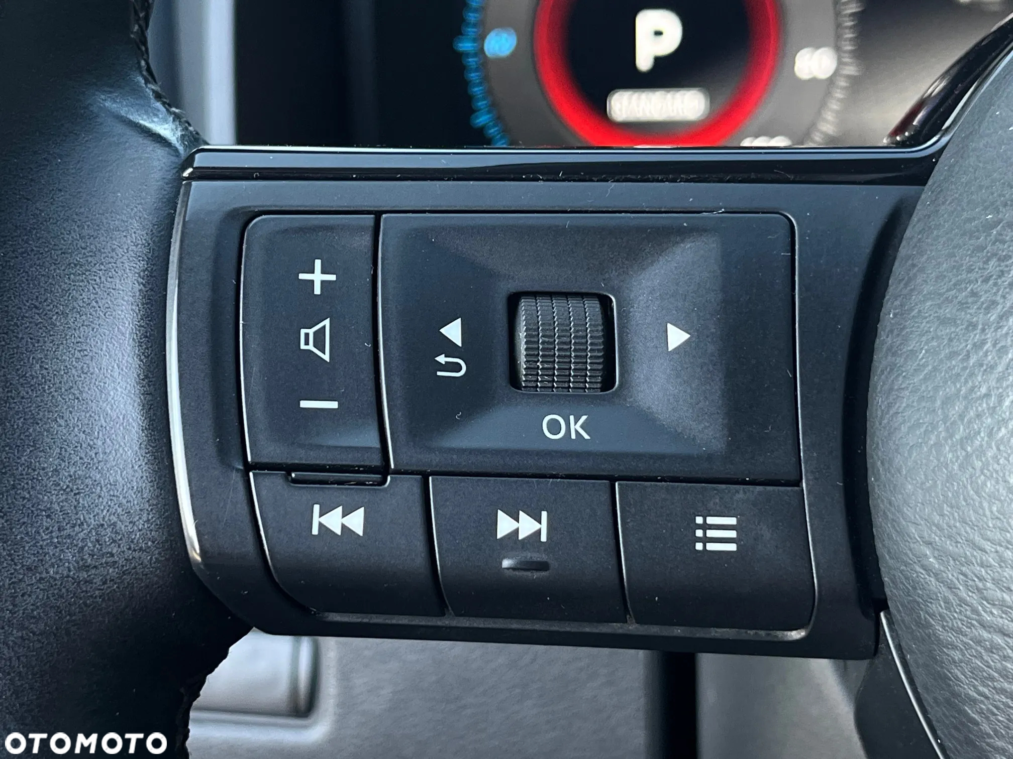 Nissan Qashqai 1.5 e-POWER N-Connecta - 24