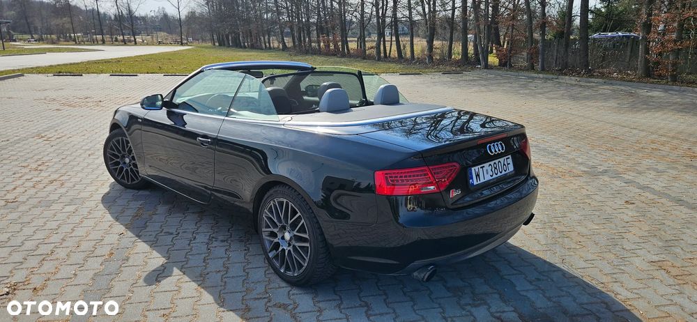 Audi A5 Cabrio 2.0 TFSI quattro S tronic - 12