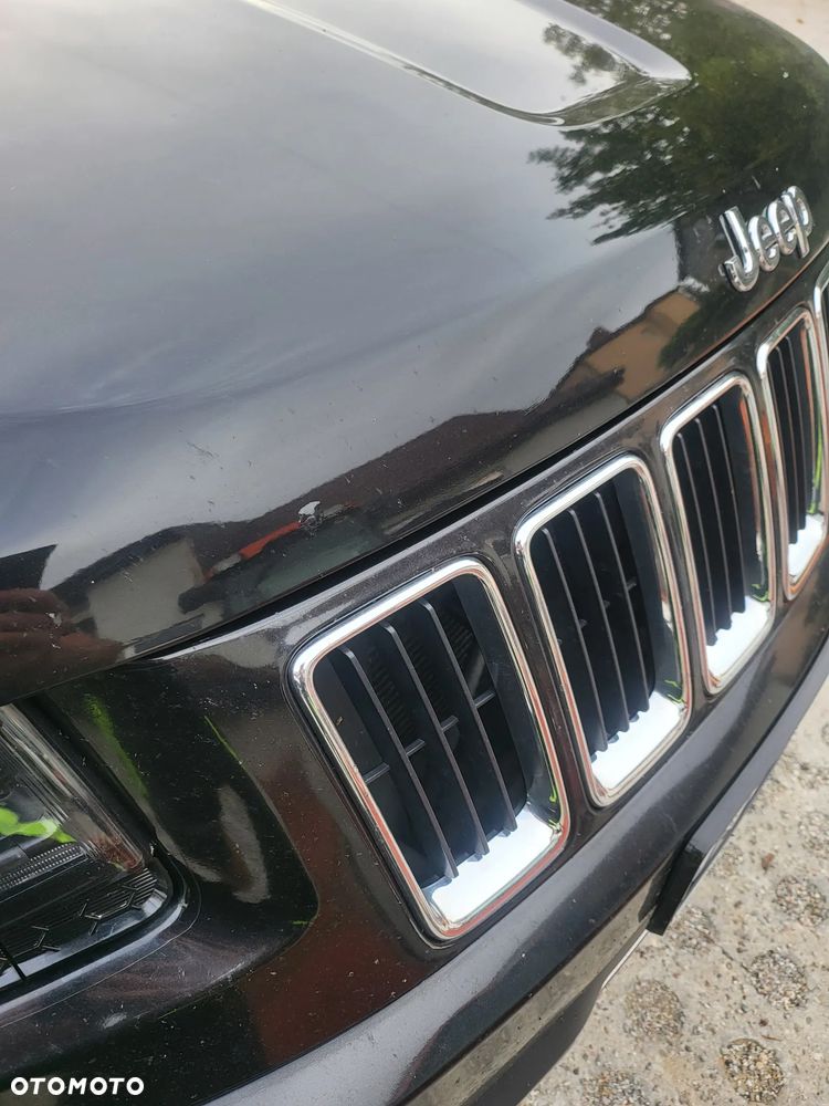 Jeep Grand Cherokee - 13