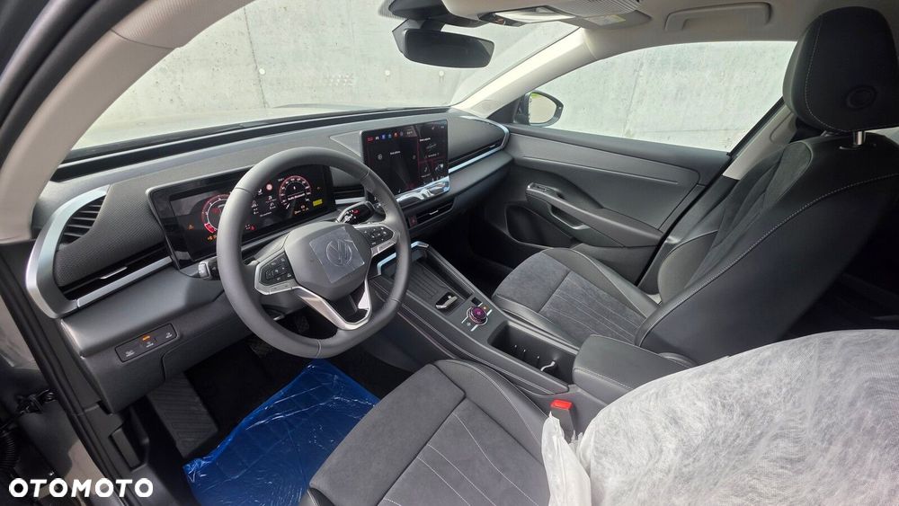Volkswagen T-Roc 1.5 eTSI Style DSG - 5