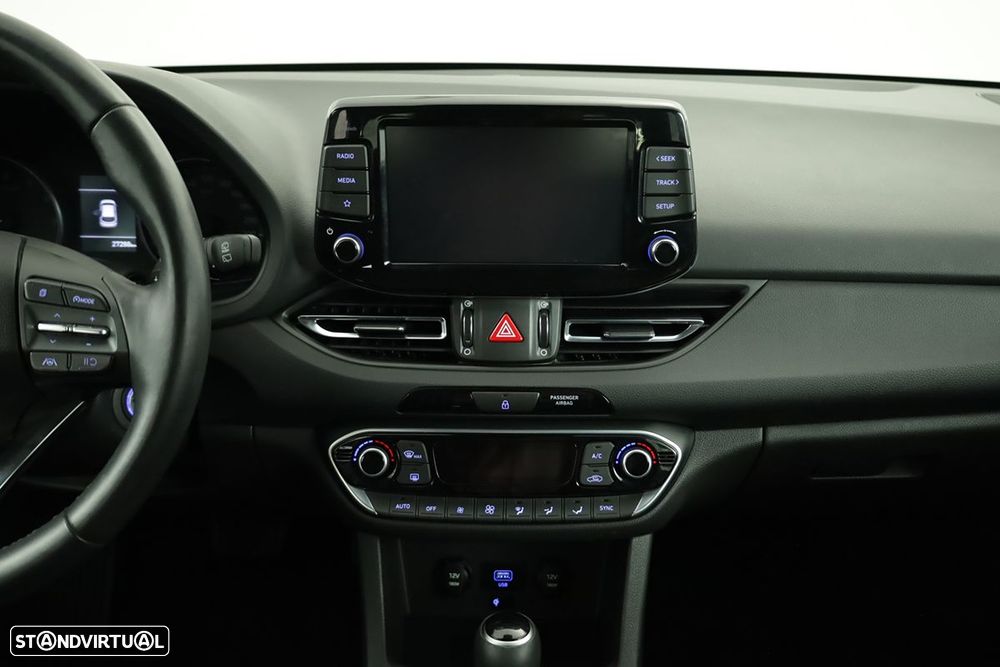 Hyundai i30 1.0 T-GDI Style Plus DCT - 9