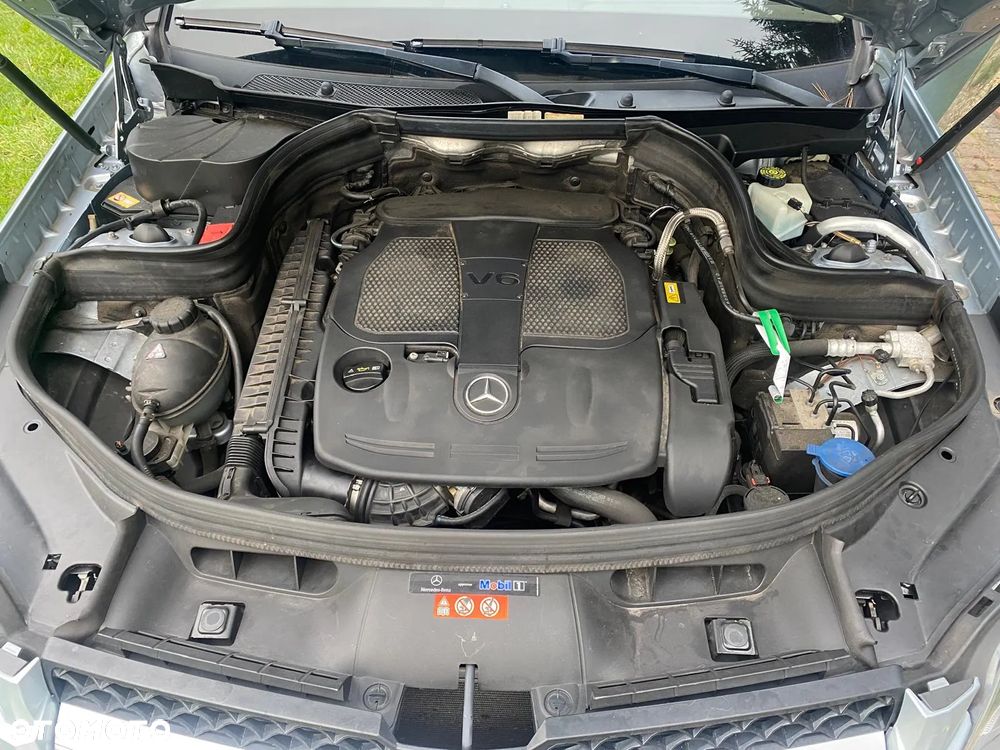Mercedes-Benz GLK 350 4Matic BlueEFFICIENCY 7G-TRONIC - 26