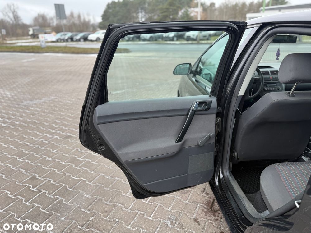 Volkswagen Polo 1.4 TDI Goal - 13