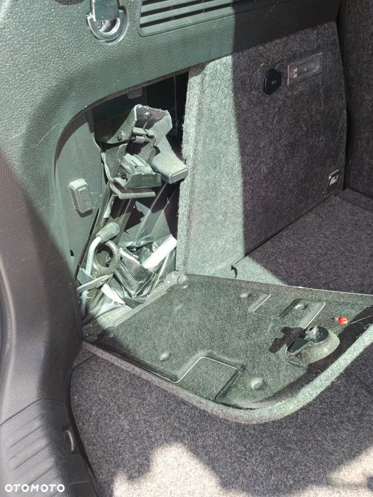 Volkswagen Tiguan 2.0 TSI 4Motion Automatik Team - 22