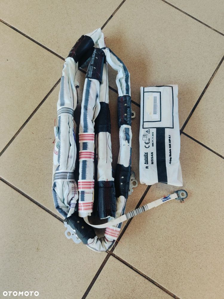Nissan Note E12 pas zamkowy wzmocnienie górne - 4