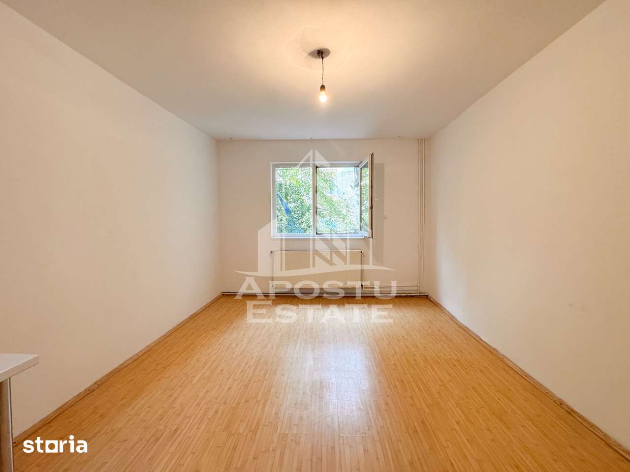 Garsoniera, 22mp, boxa, etajul 1, renovata, zona Blascovici Timisoara — fotografia 1