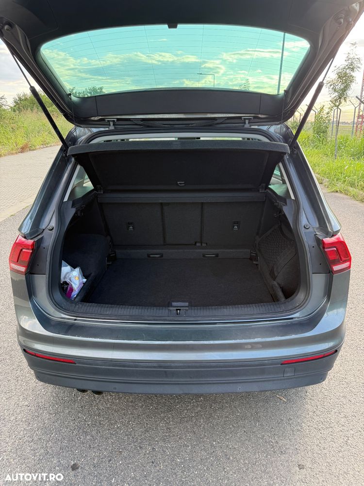 Volkswagen Tiguan 2.0 TDI 4Mot DSG Comfortline - 6