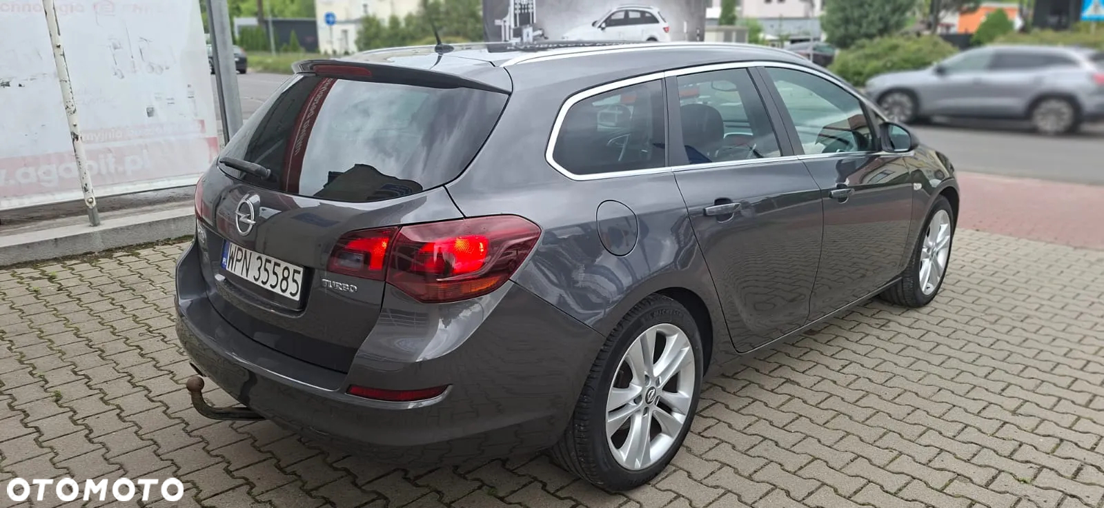 Opel Astra 1.6 Turbo Sports Tourer - 6