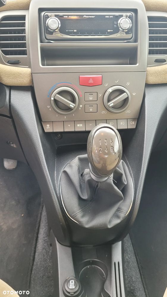Lancia Ypsilon 1.2 8v Argento - 15