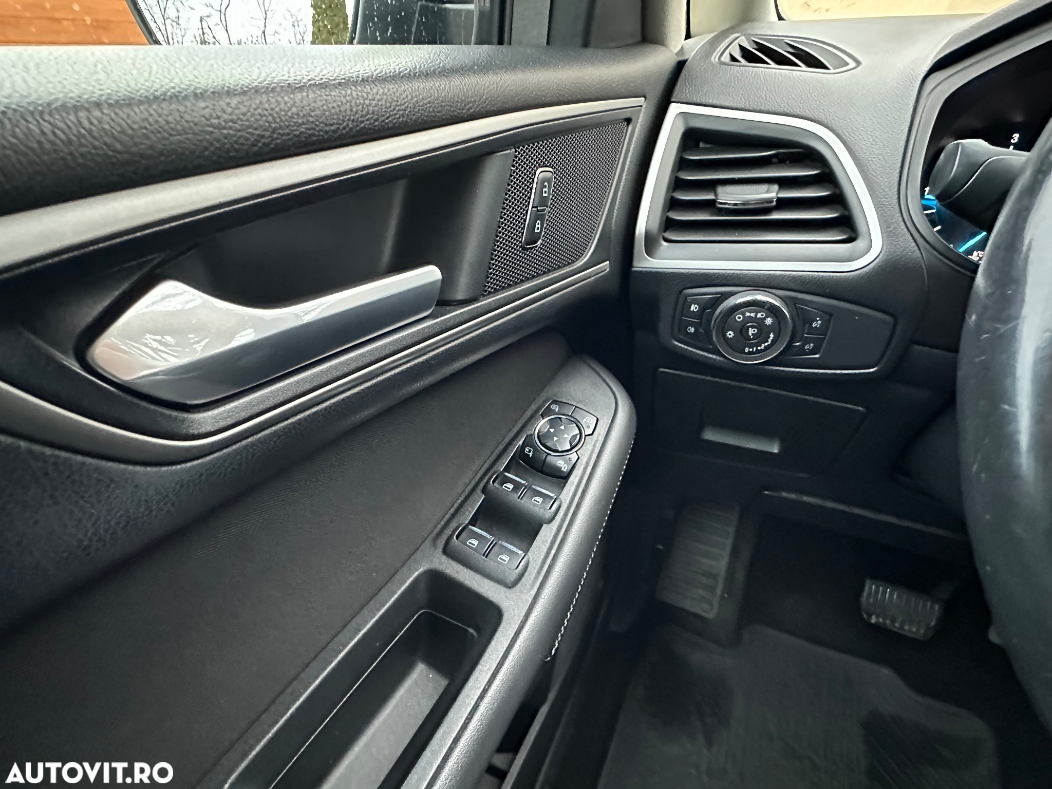 Ford Galaxy 2.0 TDCi Powershift Titanium - 10